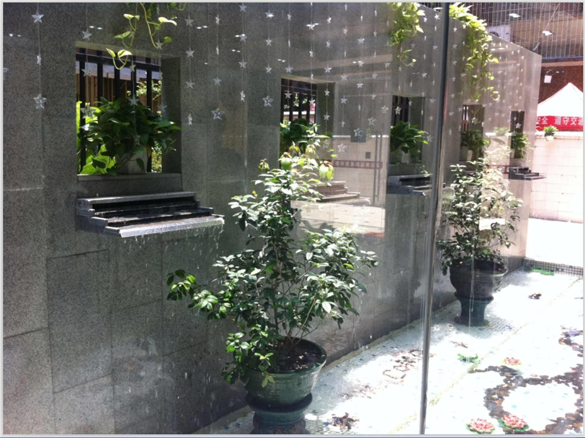 Xinghe Hotel - Guangzhou Railway Station Branch Екстер'єр фото